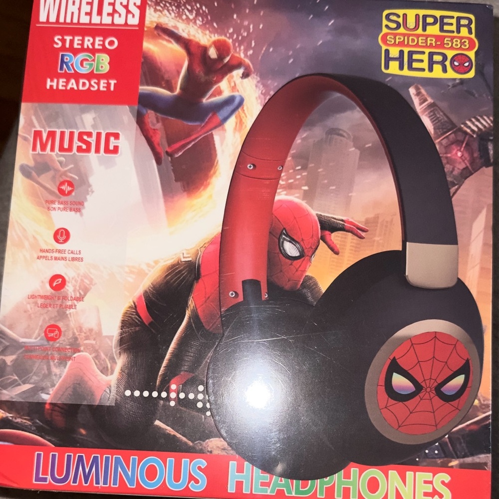 Spiderman Red and Black Wireless Headphones